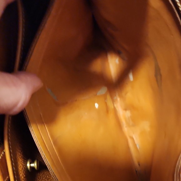 Two-Tone Leather Crossbody Bag - Picture 14 of 16